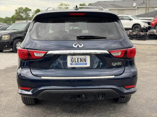 2016 INFINITI QX60 Base