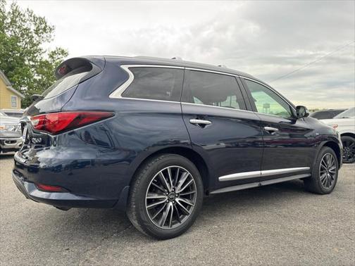 2016 INFINITI QX60 Base