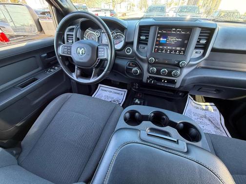 2021 RAM 2500 Tradesman Crew Cab 4x4 6'4' Box