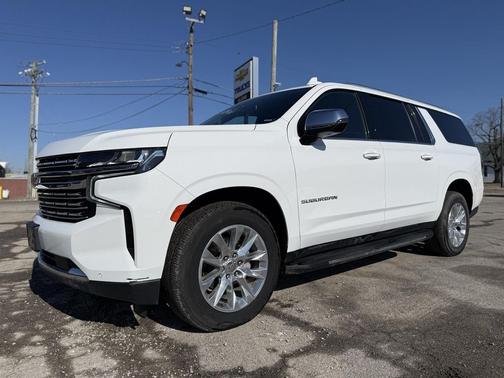 2023 Chevrolet Suburban Premier