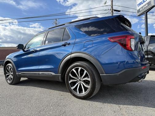 2021 Ford Explorer ST