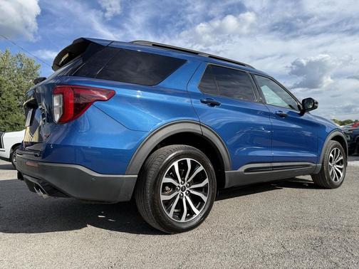 2021 Ford Explorer ST