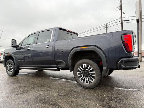 2024 GMC Sierra 3500 Denali