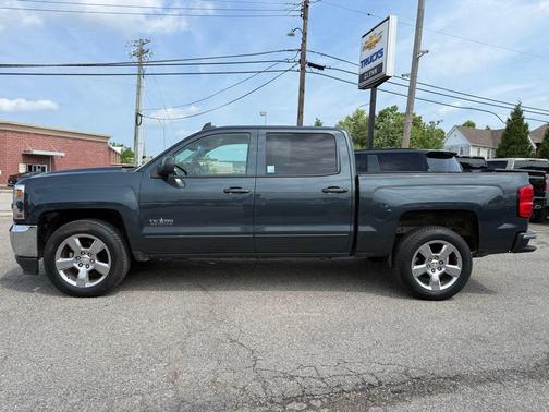 Graphite Metallic 2017 Chevrolet Silverado 1500 1LT