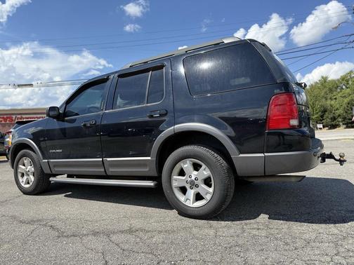 2005 Ford Explorer XLT