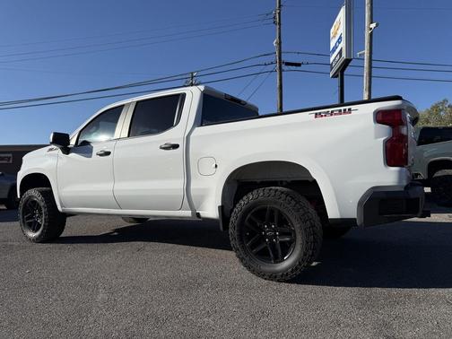 2020 Chevrolet Silverado 1500 Custom Trail Boss