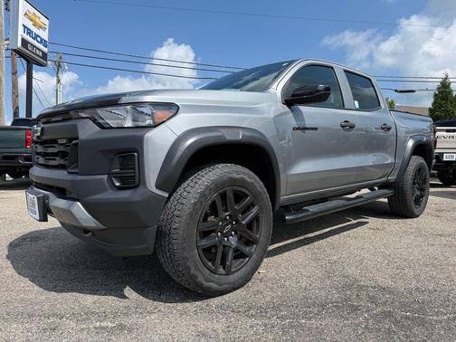 Sterling Grey Metallic 2023 Chevrolet Colorado Trail Boss