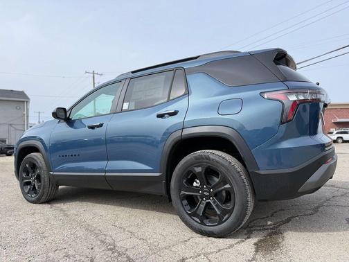 Lakeshore Blue Metallic 2026 Chevrolet Equinox 1LT