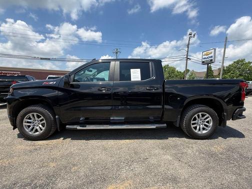 Black 2019 Chevrolet Silverado 1500 RST