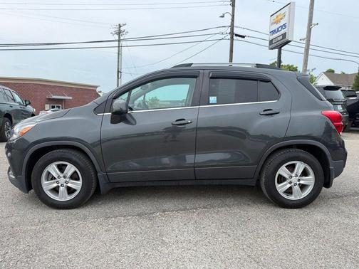Nightfall Gray Metallic 2019 Chevrolet Trax LT