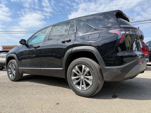 Mosaic Black Metallic 2026 Chevrolet Equinox 1LT