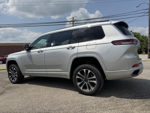 2022 Jeep Grand Cherokee L Overland