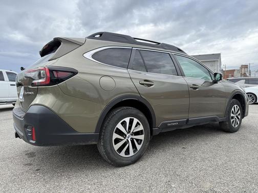 2020 Subaru Outback Premium
