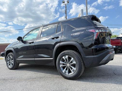 Mosaic Black Metallic 2026 Chevrolet Equinox 1LT