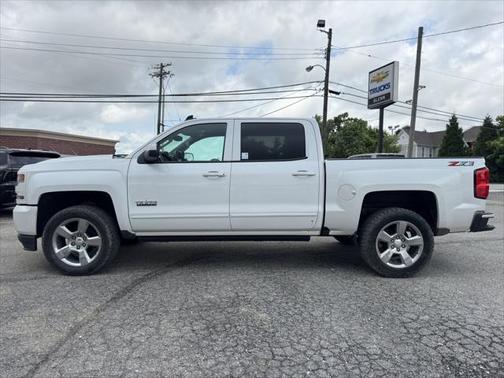 2018 Chevrolet Silverado 1500 2LT