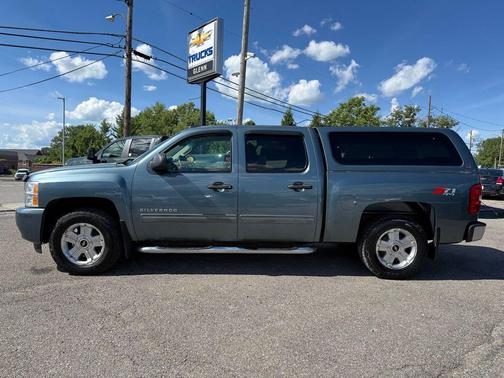 Blue Granite Metallic 2011 Chevrolet Silverado 1500 LT