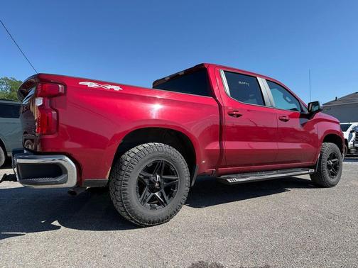 Cajun Red Tintcoat 2019 Chevrolet Silverado 1500 LT