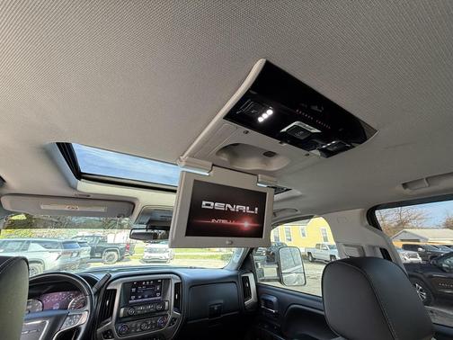 2015 GMC Sierra 2500 Denali