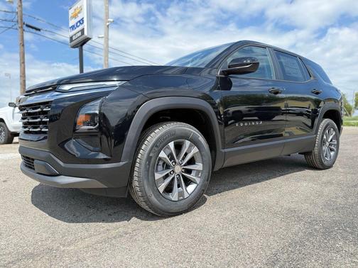 Mosaic Black Metallic 2026 Chevrolet Equinox 1LT