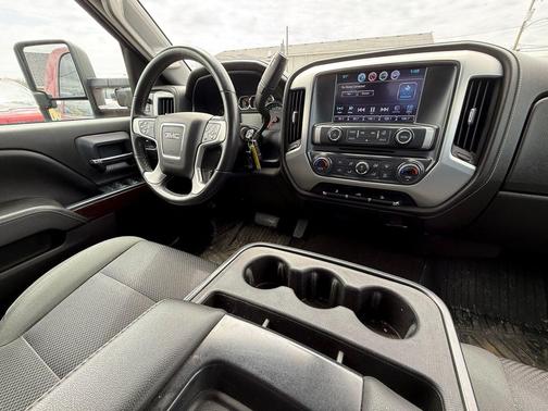 Deep Garnet Metallic 2017 GMC Sierra 2500 SLE