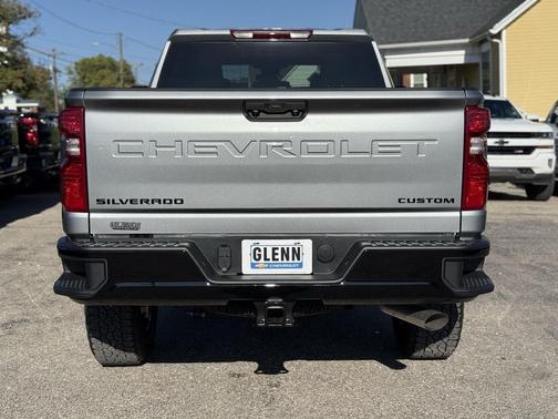 2026 Chevrolet Silverado 2500 Custom