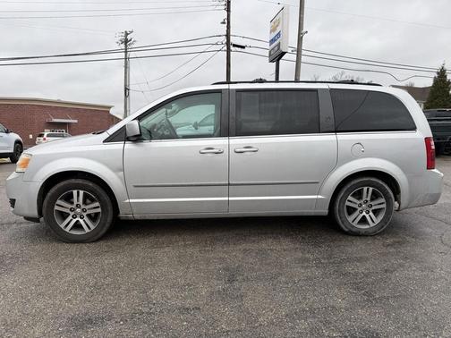 2010 Dodge Grand Caravan SXT