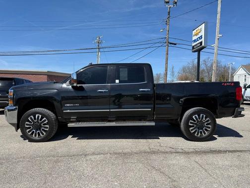 Mosaic Black Metallic 2019 Chevrolet Silverado 2500 LTZ