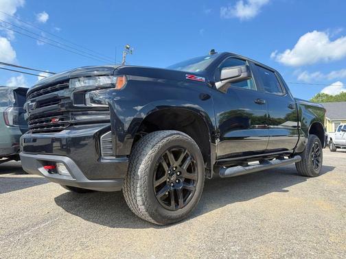Black 2022 Chevrolet Silverado 1500 Limited LT Trail Boss