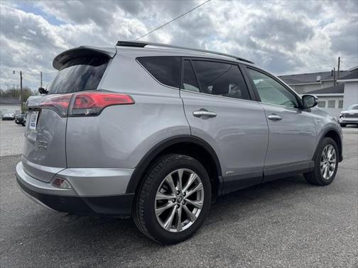 2017 Toyota RAV4 Hybrid Limited