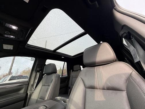 2024 Chevrolet Tahoe 4WD RST