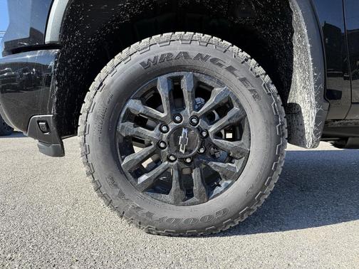 2026 Chevrolet Silverado 2500 Custom