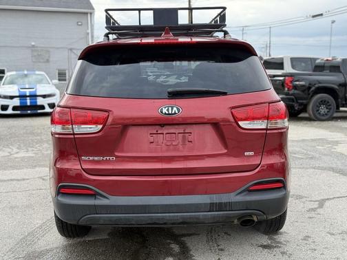 2018 Kia Sorento LX