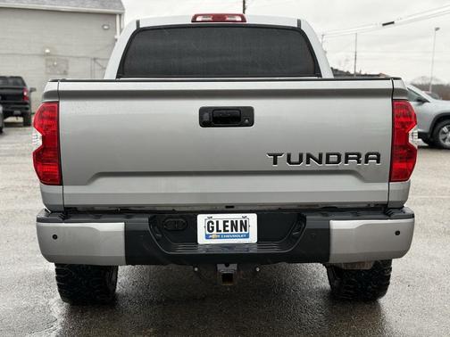 2018 Toyota Tundra SR5