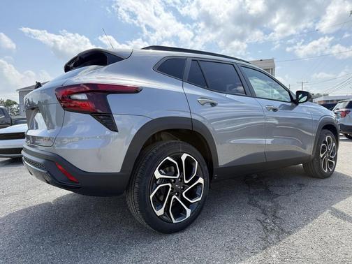2025 Chevrolet Trax FWD 2RS