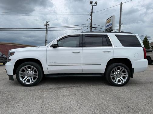 Summit White 2019 Chevrolet Tahoe LT