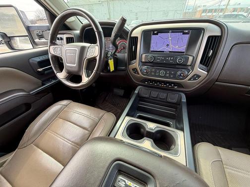 2016 GMC Sierra 2500 Denali