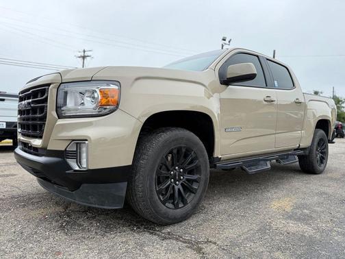 Desert Sand Metallic 2022 GMC Canyon Elevation