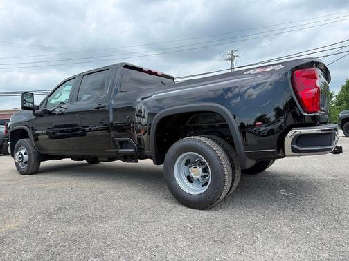 Black 2026 Chevrolet Silverado 3500 LT