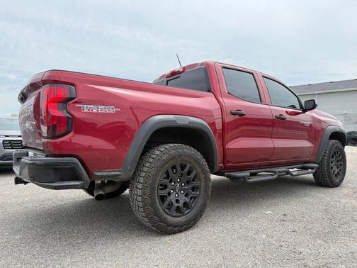 Radiant Red Tintcoat 2026 Chevrolet Colorado Trail Boss