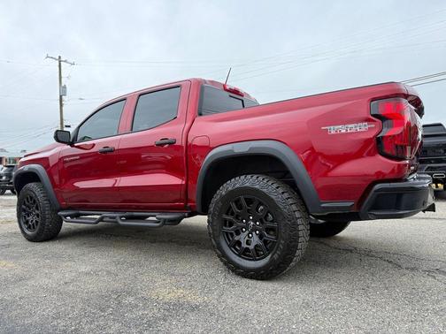Radiant Red Tintcoat 2026 Chevrolet Colorado Trail Boss