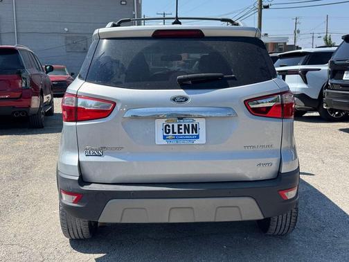Silver Metallic 2018 Ford EcoSport Titanium