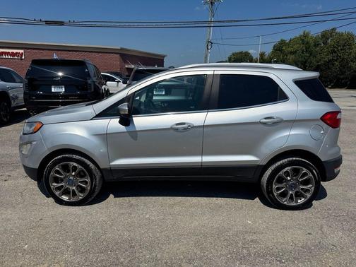 Silver Metallic 2018 Ford EcoSport Titanium
