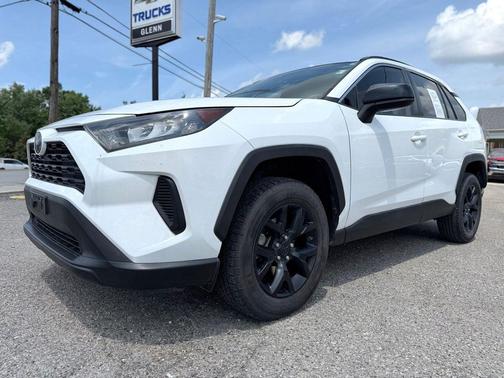 Super White 2021 Toyota RAV4 LE