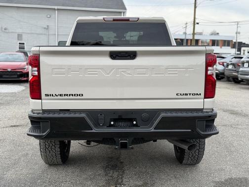 2026 Chevrolet Silverado 2500 Custom