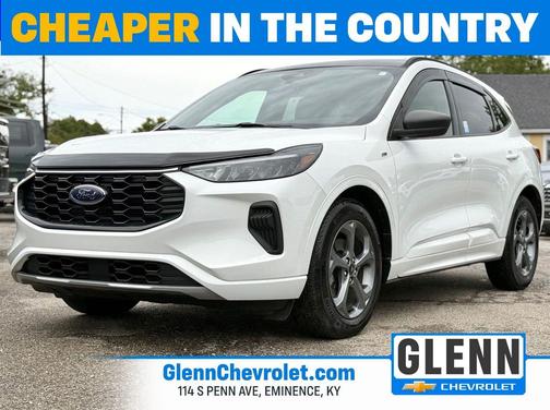 Star White Metallic Tri-Coat 2024 Ford Escape ST-Line