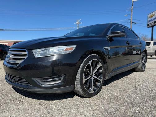 2014 Ford Taurus SEL