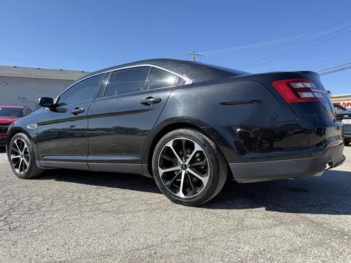 2014 Ford Taurus SEL