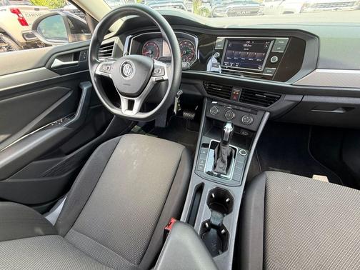 Black Uni 2019 Volkswagen Jetta 1.4T S