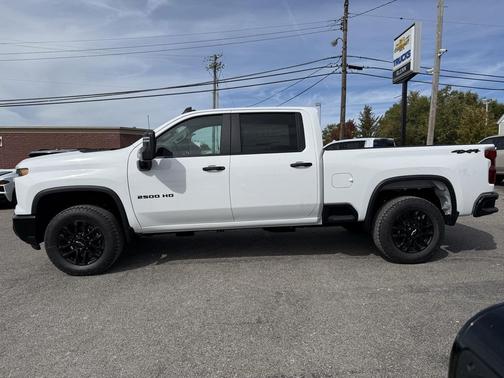 2026 Chevrolet Silverado 2500 Custom