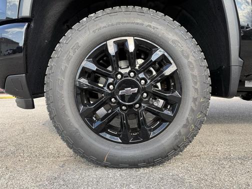 2026 Chevrolet Silverado 2500 Custom